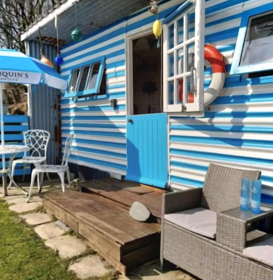 Treguth Glamping Unique Experience - Themed Huts Hotell Saint Day Exteriör bild